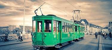 Basel nachhaltig erleben Panoramarundfahrt Tram